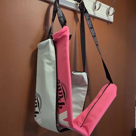 Bundle Of 2 Victoria’s Secret PINK Cooler Sling - Picture 6 of 6